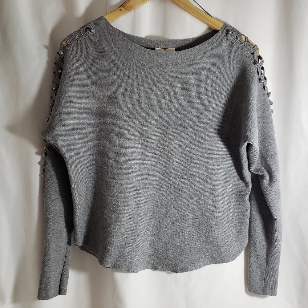 Anthro Ember Gray Sweater with Embroidered Cut Outs & Pearls Sleeve - Picture 11 of 12